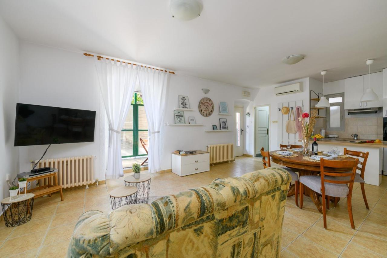 Apartman Aleksandra Póla Kültér fotó